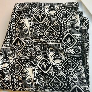 Snow White Mirror Lularoe leggings